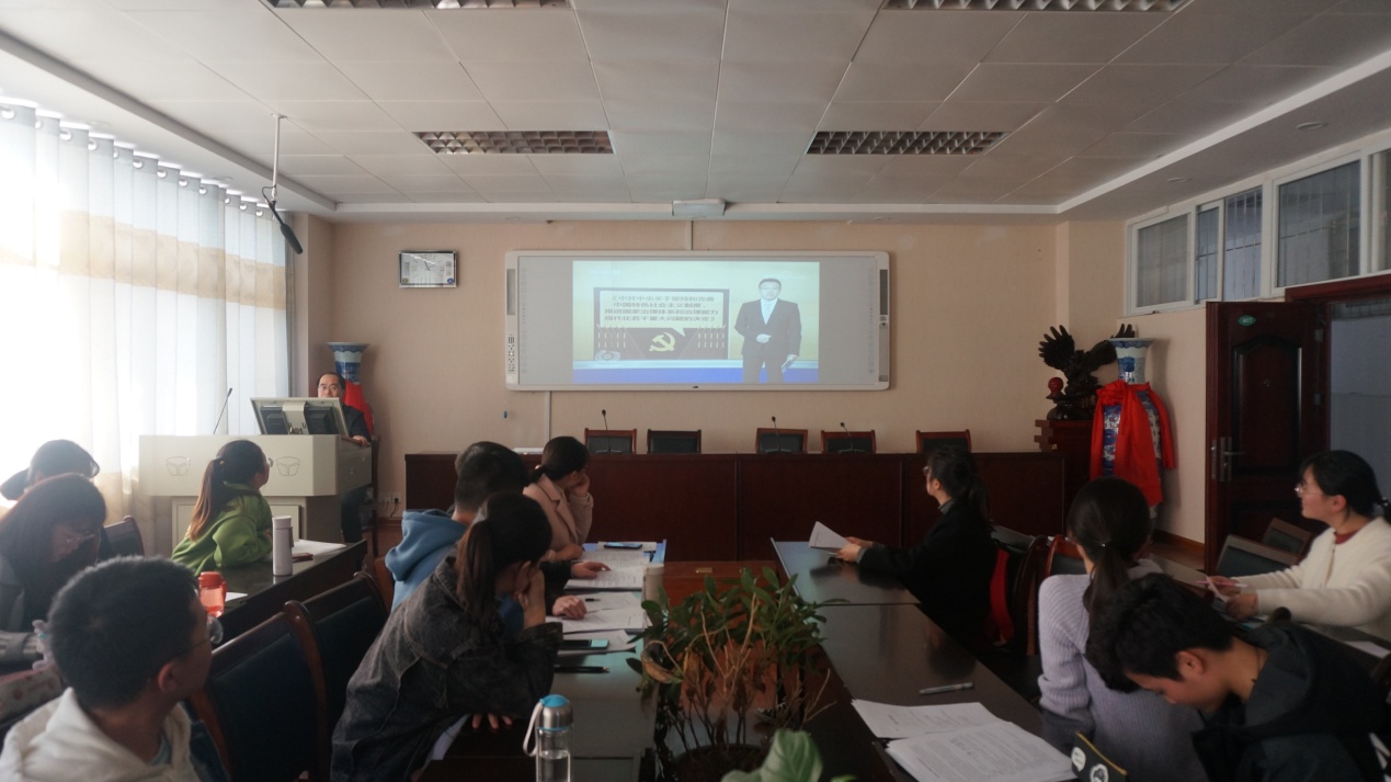 crown皇冠体育平台