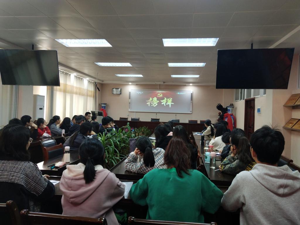 crown皇冠体育平台