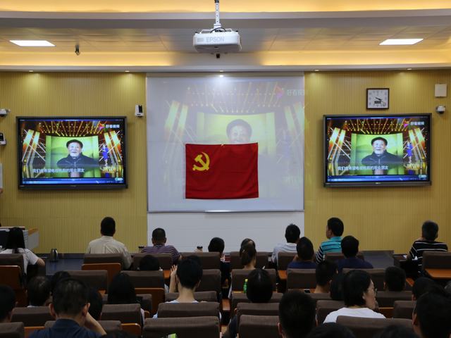 crown皇冠体育平台